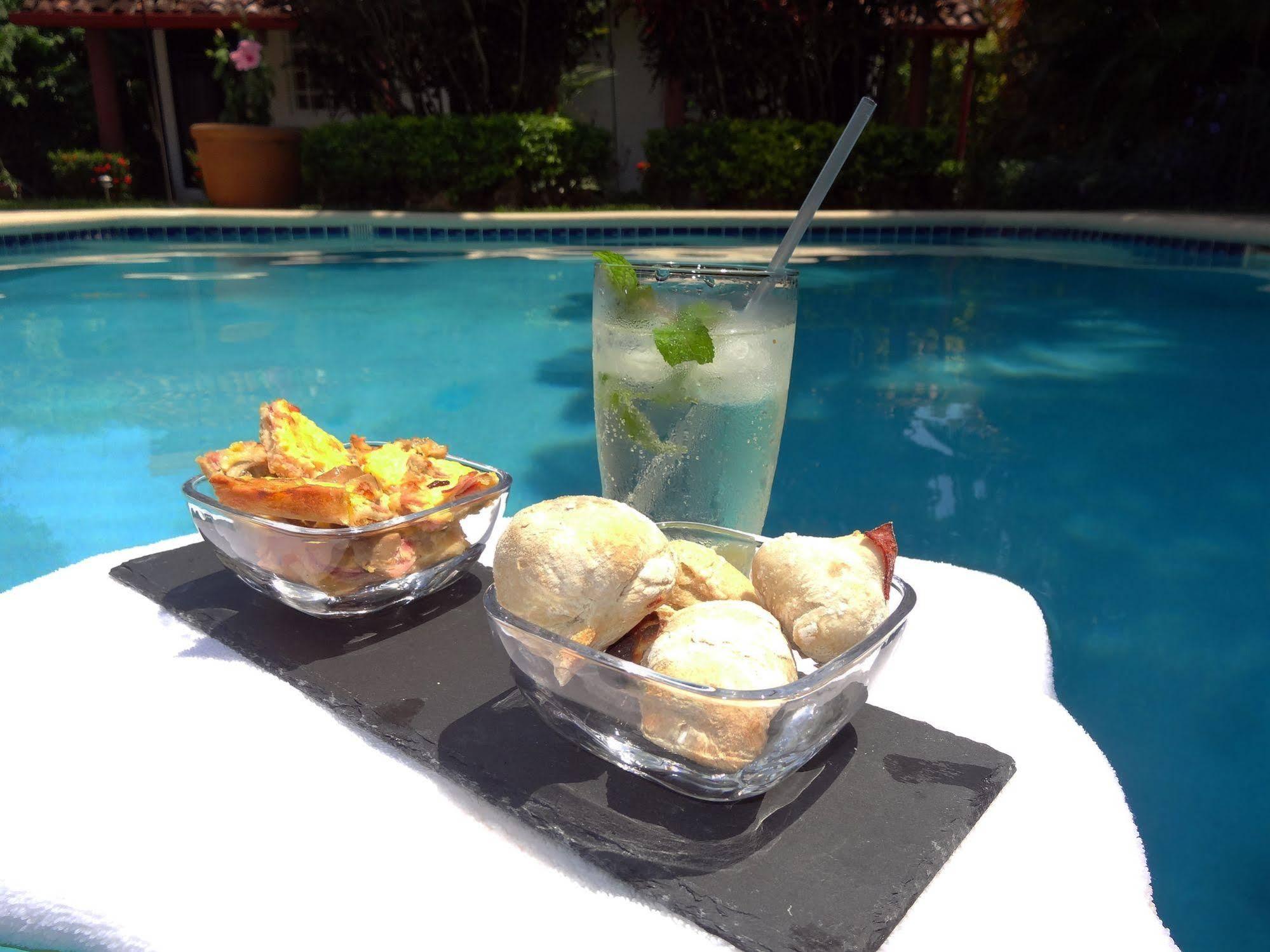 Villa Botero By Casa Mojito Santa Clara  Ngoại thất bức ảnh
