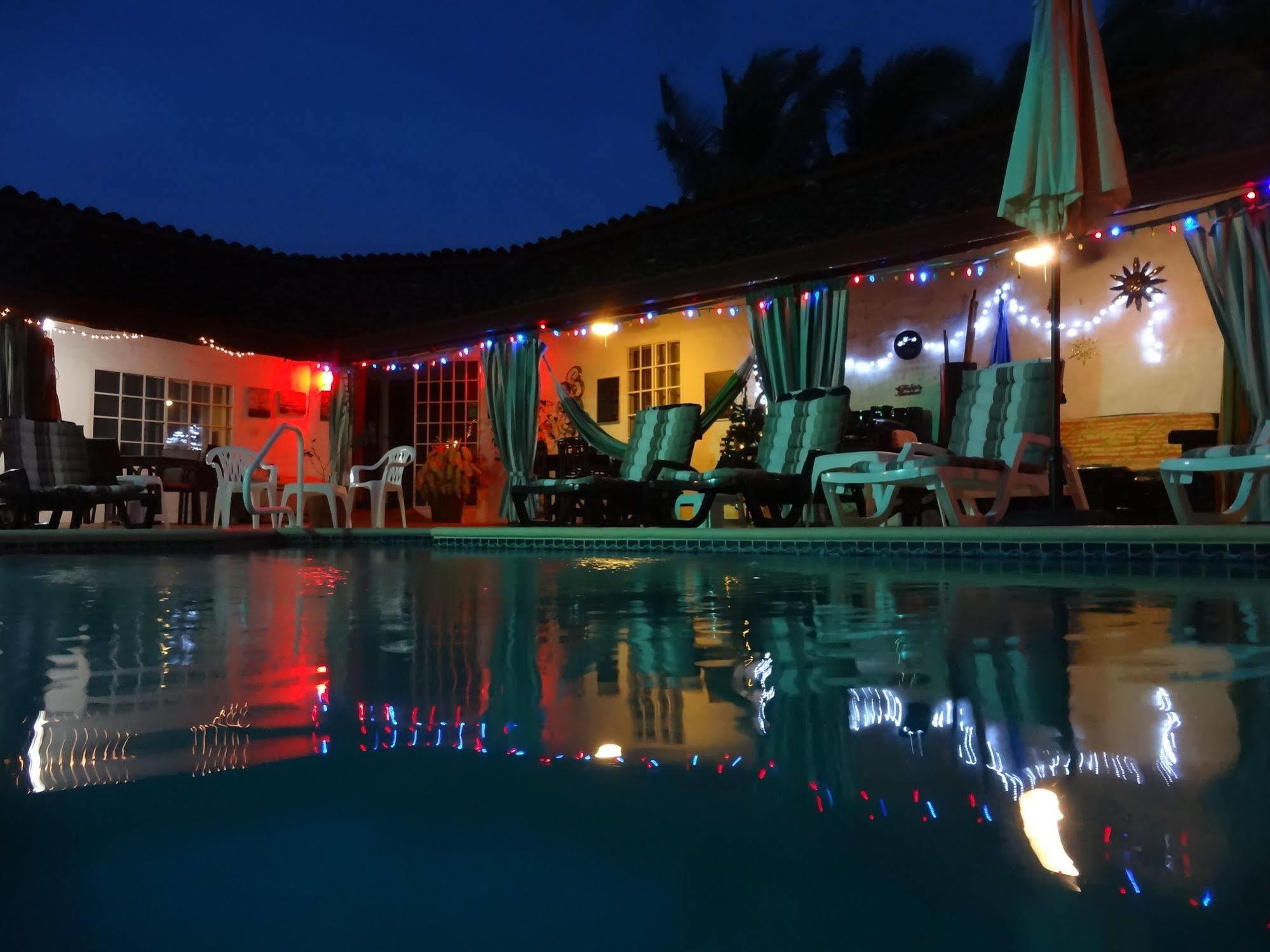 Villa Botero By Casa Mojito Santa Clara  Ngoại thất bức ảnh